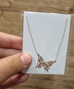 آویز طلا با زنجیر طرح پروانه تمام رخ از پشت AJ2755
