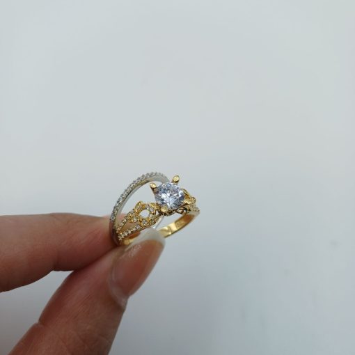 انگشتر سبک لوکس طلا ست طرح سنگ الماسی AJ4062 (1)